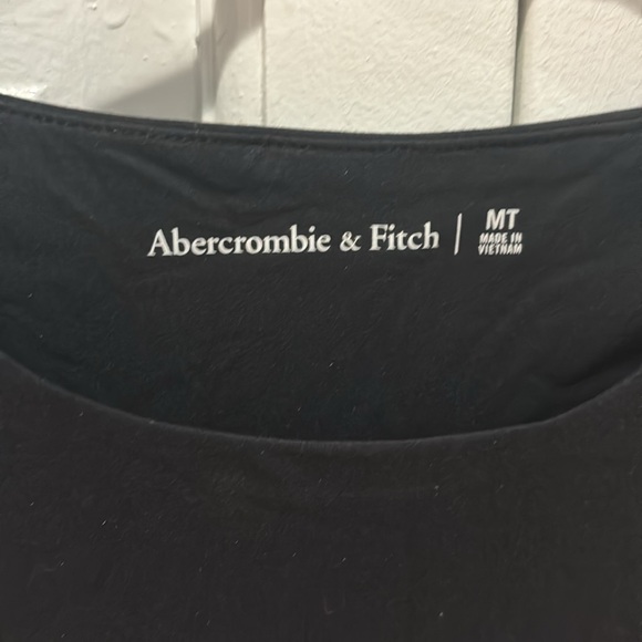 Abercrombie & Fitch Soft Matte Seamless Tee Bodysuit - Size M Tall - Black - Picture 3 of 5